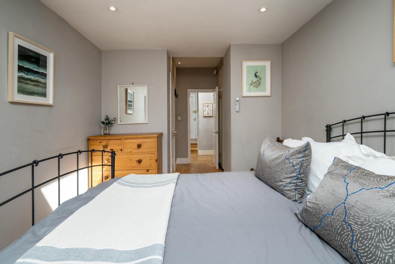 דירות לונדון Gorgeous Flat With Garden In Battersea מראה חיצוני תמונה