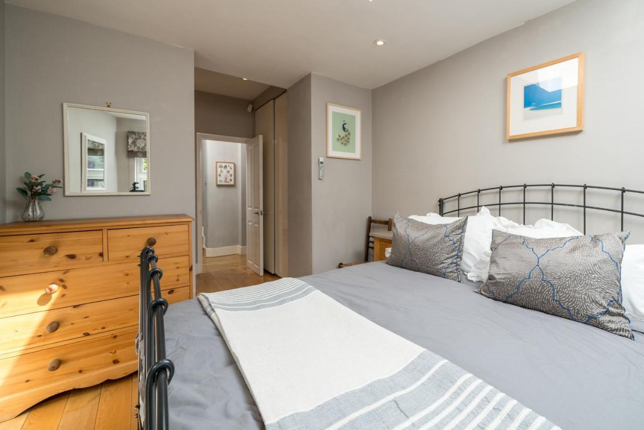 דירות לונדון Gorgeous Flat With Garden In Battersea מראה חיצוני תמונה
