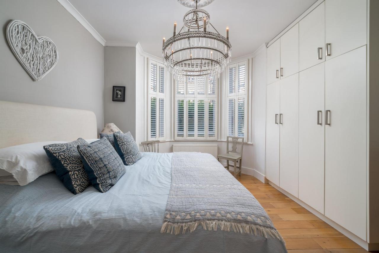 דירות לונדון Gorgeous Flat With Garden In Battersea מראה חיצוני תמונה